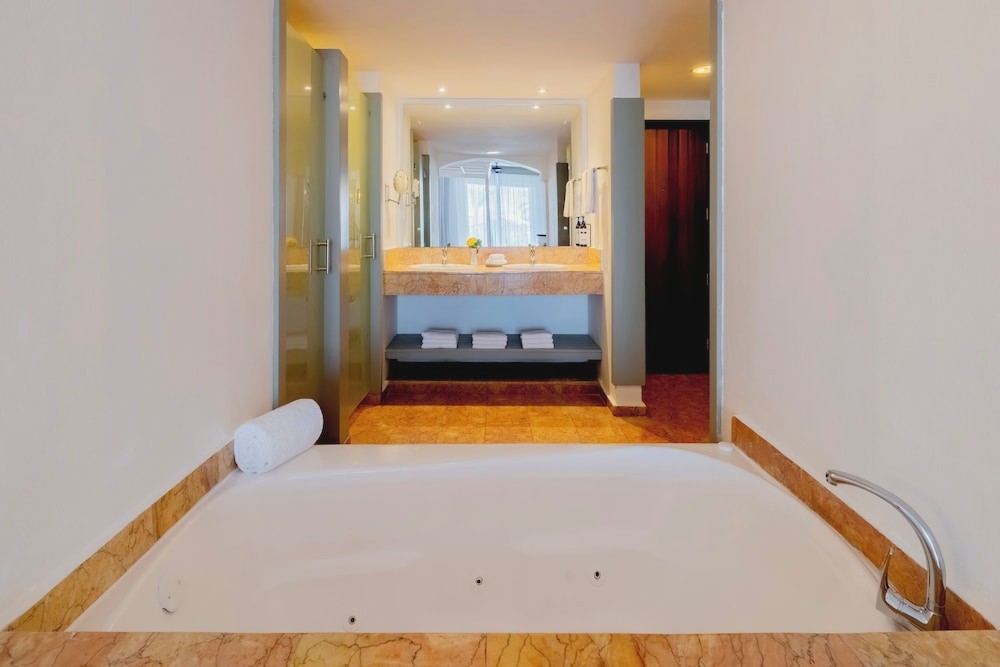 Punta Cana con vuelos y TODO INCLUIDO en Resort 5* - Sunscape Coco Punta Cana