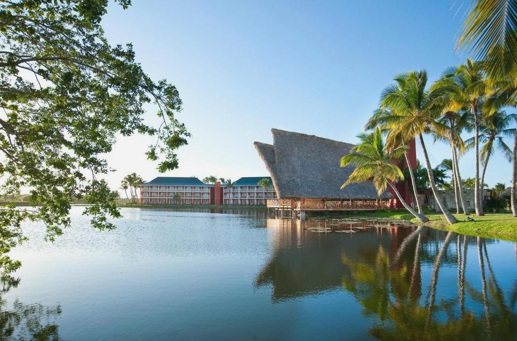 ¡Nos vamos al Caribe! Punta Cana con vuelos y Todo Incluido - Barceló Bávaro Palace