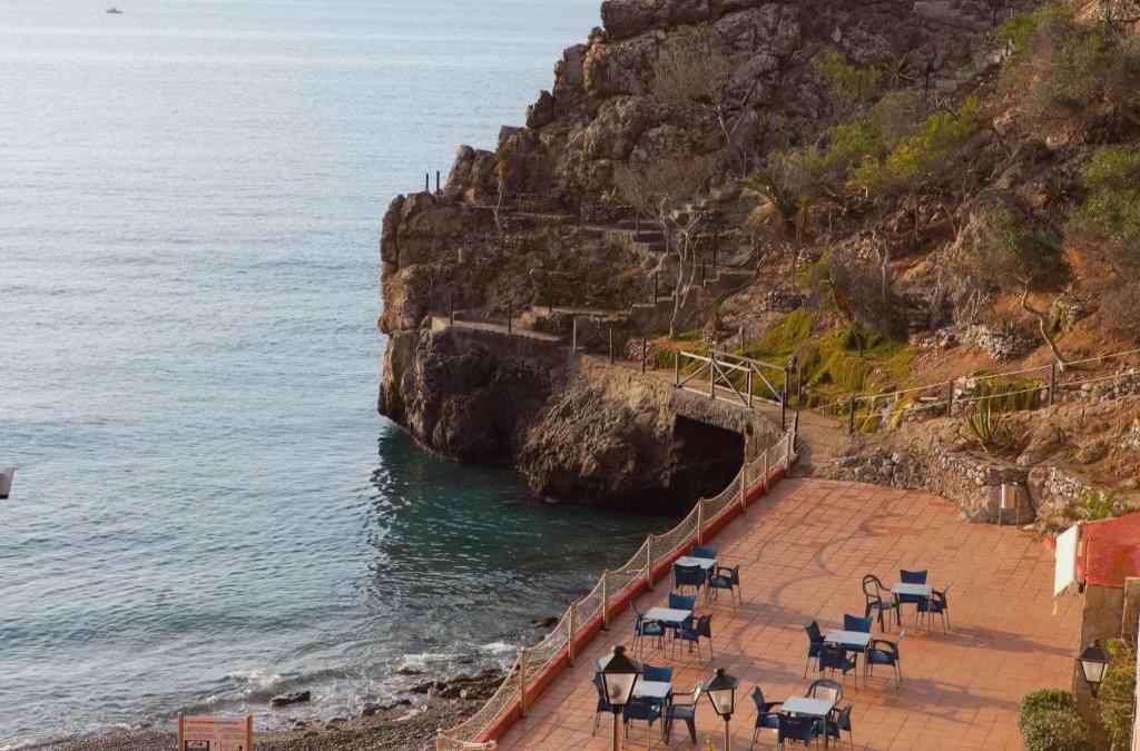 Aguadulce: Un capricho solo adultos con vistas infinitas