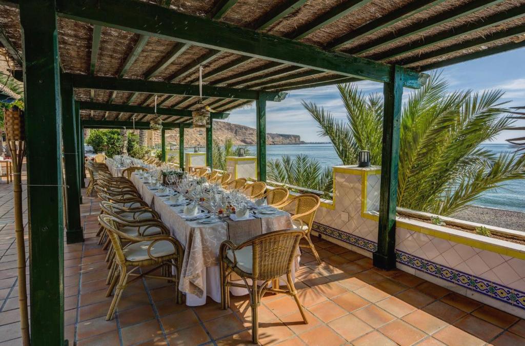 Aguadulce: Un capricho solo adultos con vistas infinitas