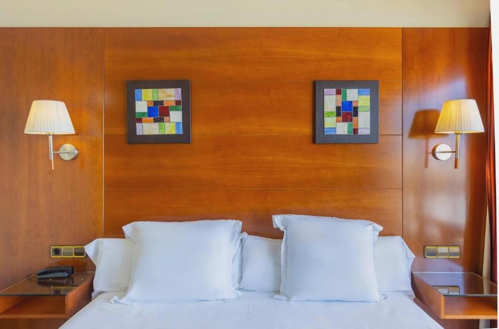 ¡Sintoniza con el mar en Aguadulce! Tu escapada en hotel 4* - Moon Dreams Portomagno