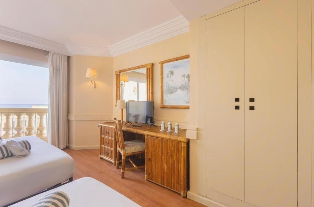 ¡Sintoniza con el mar en Aguadulce! Tu escapada en hotel 4* - Moon Dreams Portomagno