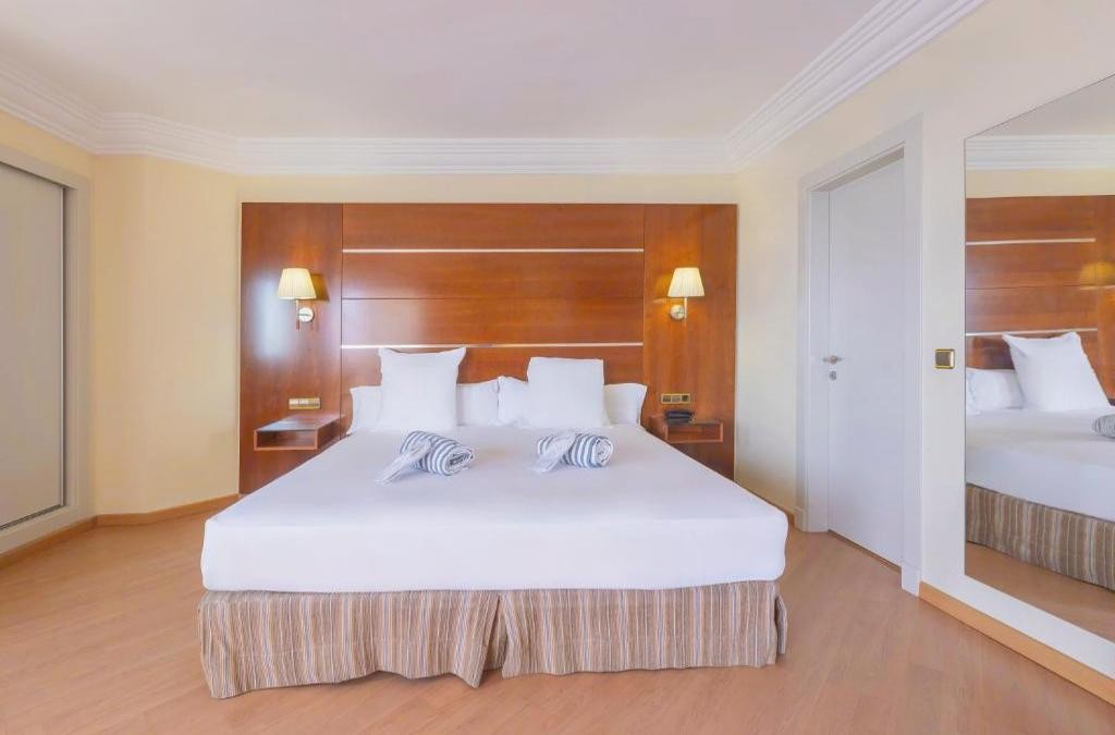 ¡Sintoniza con el mar en Aguadulce! Tu escapada en hotel 4* - Moon Dreams Portomagno
