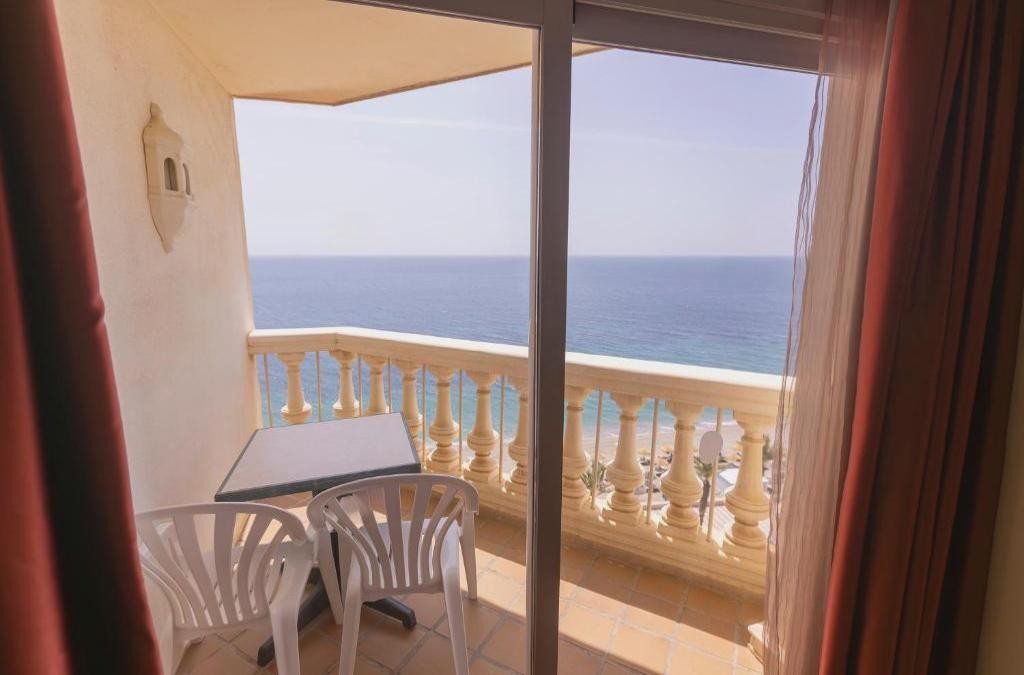 ¡Sintoniza con el mar en Aguadulce! Tu escapada en hotel 4* - Moon Dreams Portomagno