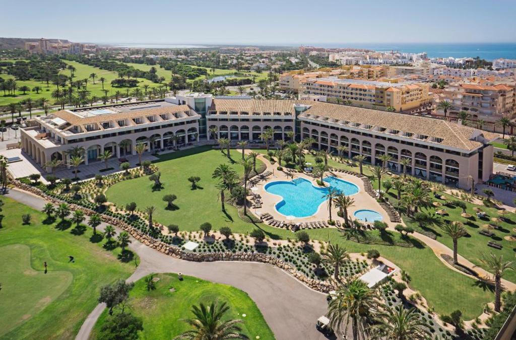 Luxury in Almerimar: stay in a 5* hotel in a deluxe superior room