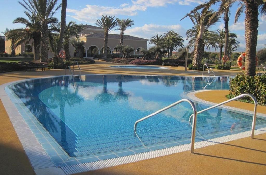 Lujo en hotel 5* en la Costa de Almería ¡1 niño GRATIS! - AR Golf Almerimar
