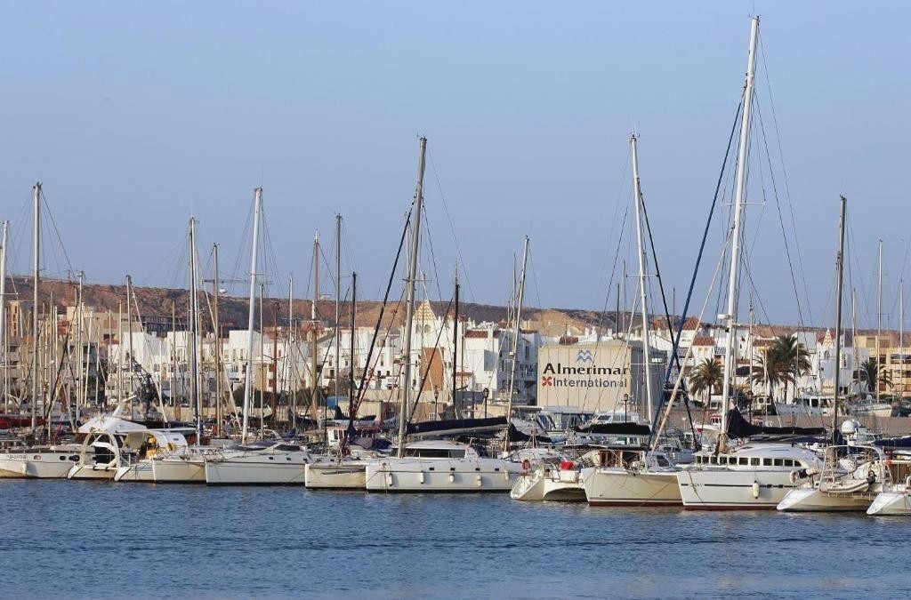 Lujo en hotel 5* en la Costa de Almería ¡1 niño GRATIS! - AR Golf Almerimar