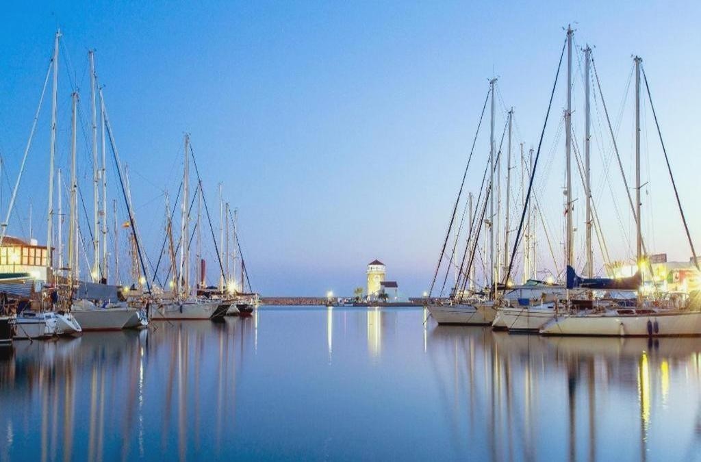 Lujo en hotel 5* en la Costa de Almería ¡1 niño GRATIS! - AR Golf Almerimar