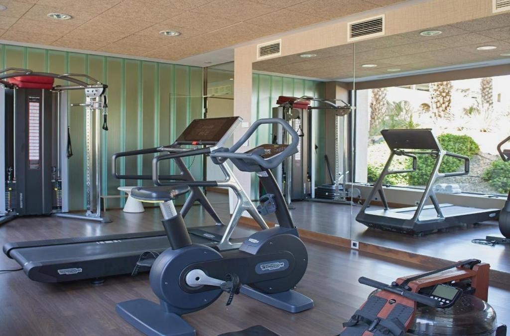 Lujo en hotel 5* en la Costa de Almería ¡1 niño GRATIS! - AR Golf Almerimar