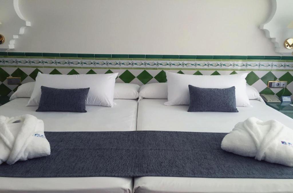 Última hora en la Costa Tropical granadina y hotel 4* al lado de la playa