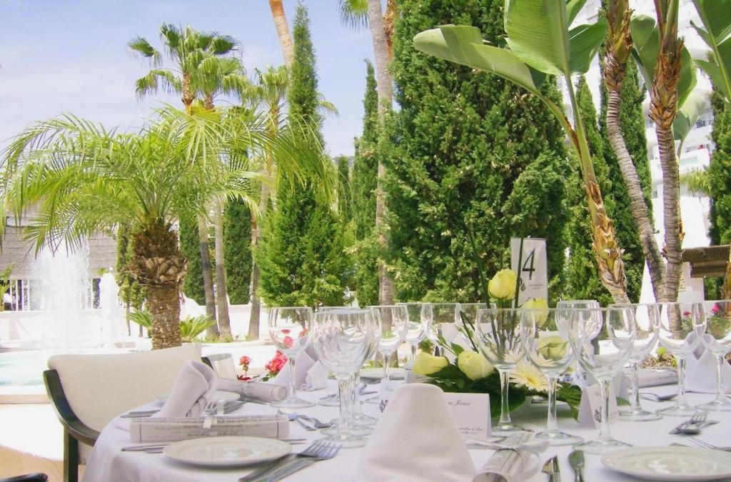 Lujo alojado en suite de hotel 4* en Almuñécar ¡niños viajan GRATIS! - Suites Albayzín del Mar