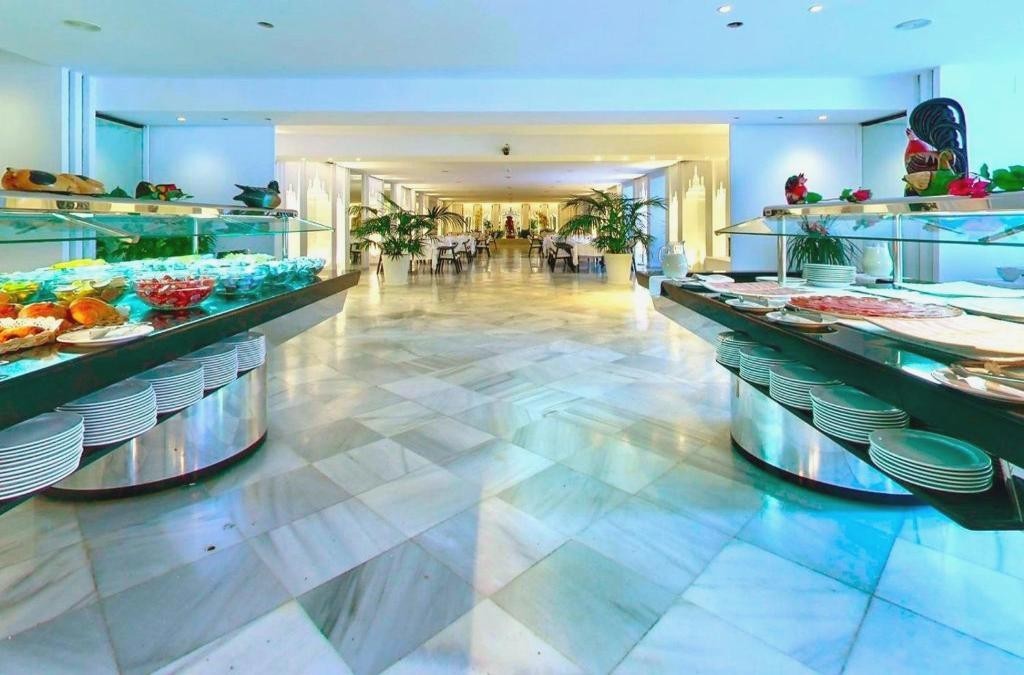 Lujo alojado en suite de hotel 4* en Almuñécar ¡niños viajan GRATIS! - Suites Albayzín del Mar