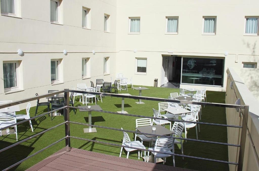 Verano Low Cost en Granada - Checkin Urban Nevada