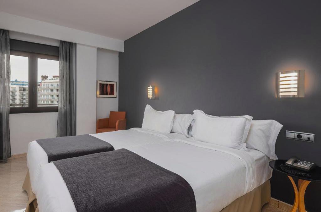 Despierta con la brisa de Cádiz en hotel 4* - Hotel Spa Cádiz Plaza