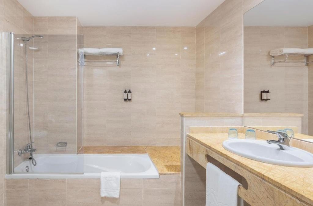 ¡Adults Only! Hotel 4* con Pensión Completa en Huelva y habitación superior - Garden Playanatural Hotel & Spa - Adults Only