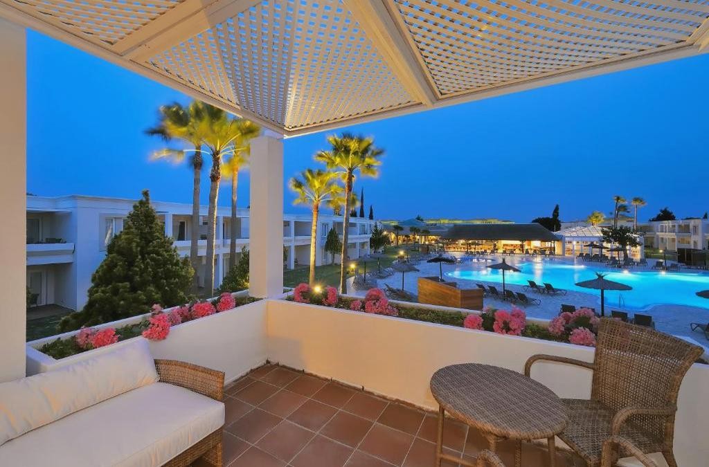 La Costa de Cádiz en habitación Junior Suite al mejor precio - Hotel Vincci Costa Golf