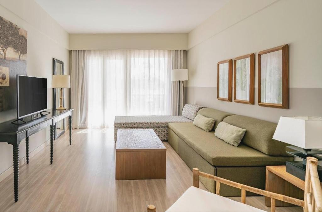 La Costa de Cádiz en habitación Junior Suite al mejor precio - Hotel Vincci Costa Golf