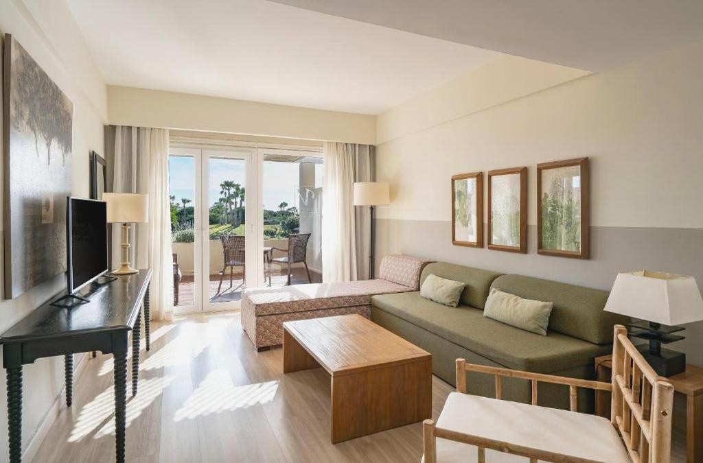 La Costa de Cádiz en habitación Junior Suite al mejor precio - Hotel Vincci Costa Golf