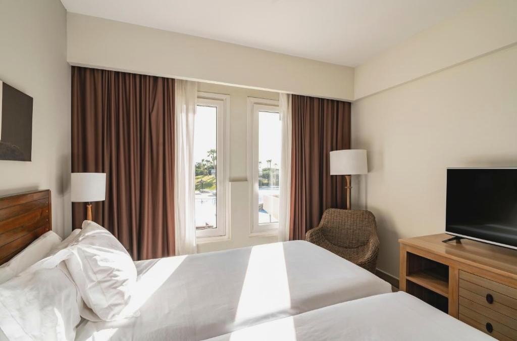 La Costa de Cádiz en habitación Junior Suite al mejor precio - Hotel Vincci Costa Golf