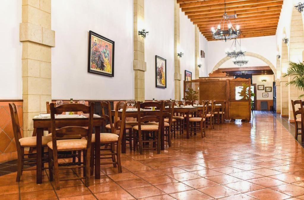 Descubre el Puerto de Santa María en hotel 4* (Cádiz)