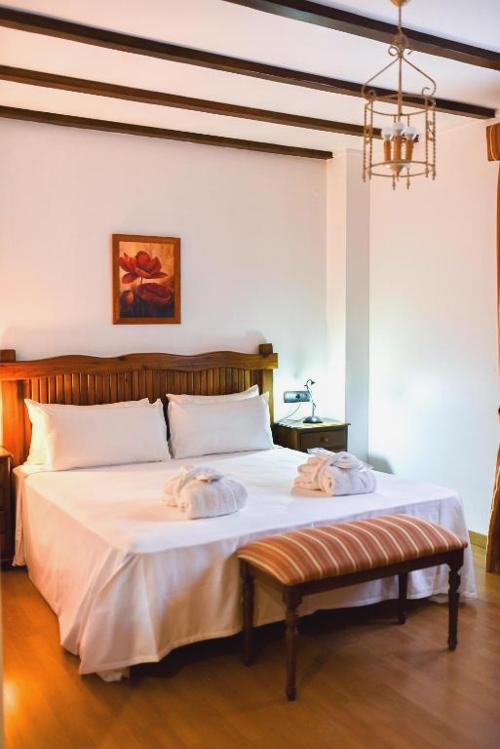 Descubre el Puerto de Santa María en hotel 4* (Cádiz) - (ThePlace) Bodega Real