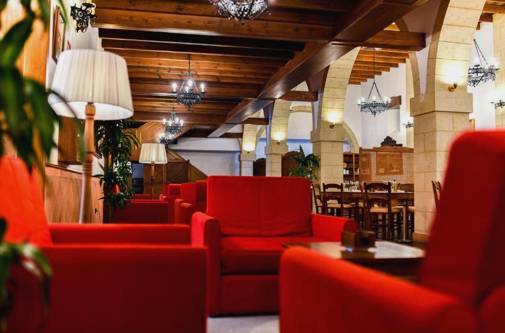 Descubre el Puerto de Santa María en hotel 4* (Cádiz) - (ThePlace) Bodega Real
