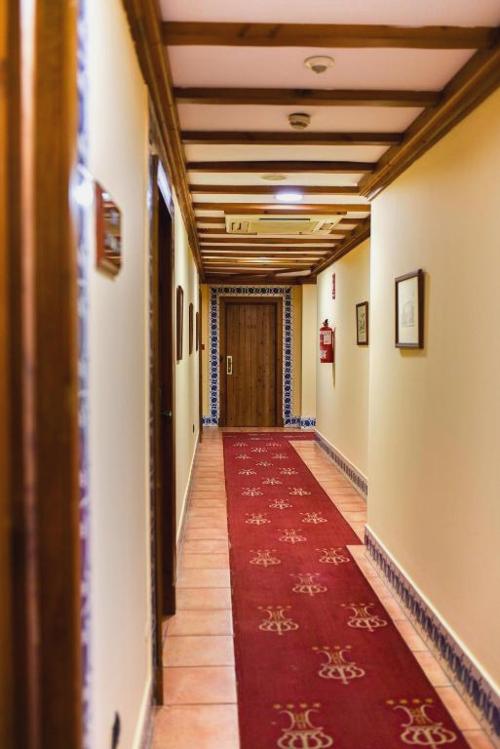 Descubre el Puerto de Santa María en hotel 4* (Cádiz) - (ThePlace) Bodega Real