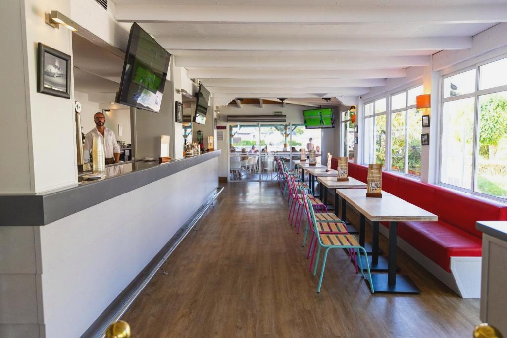 Ramada Hotel & Suites by Wyndham Costa del Sol