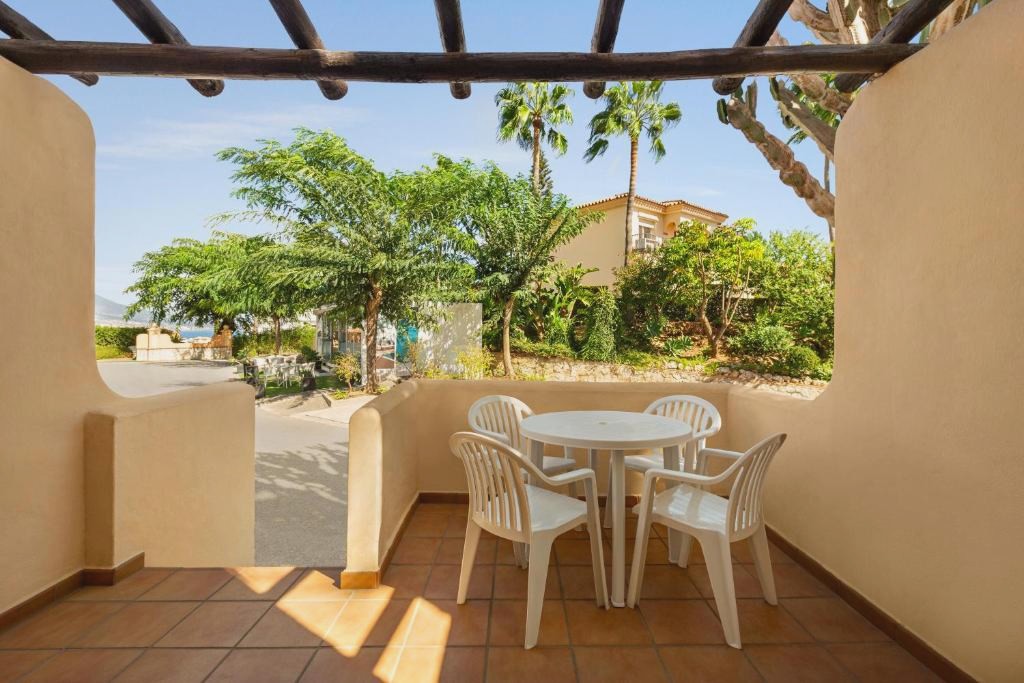 Ramada Hotel & Suites by Wyndham Costa del Sol