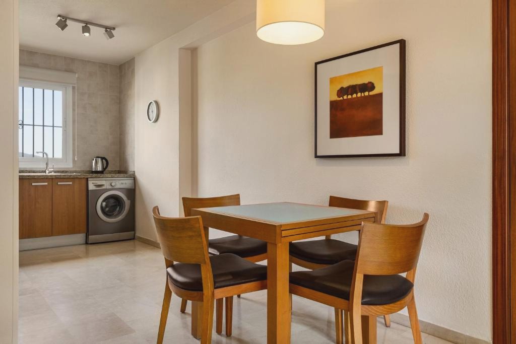 Ramada Hotel & Suites by Wyndham Costa del Sol