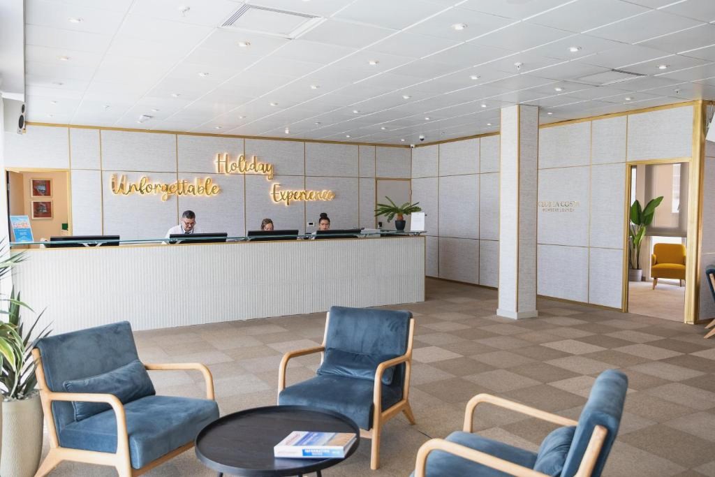 Ramada Hotel & Suites by Wyndham Costa del Sol
