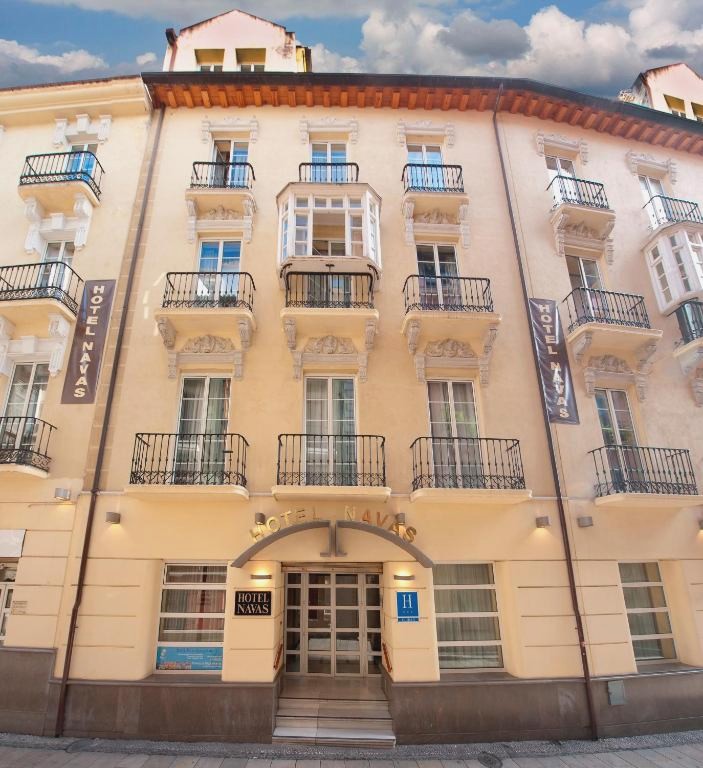 Hotel en pleno centro de Granada con desayunos