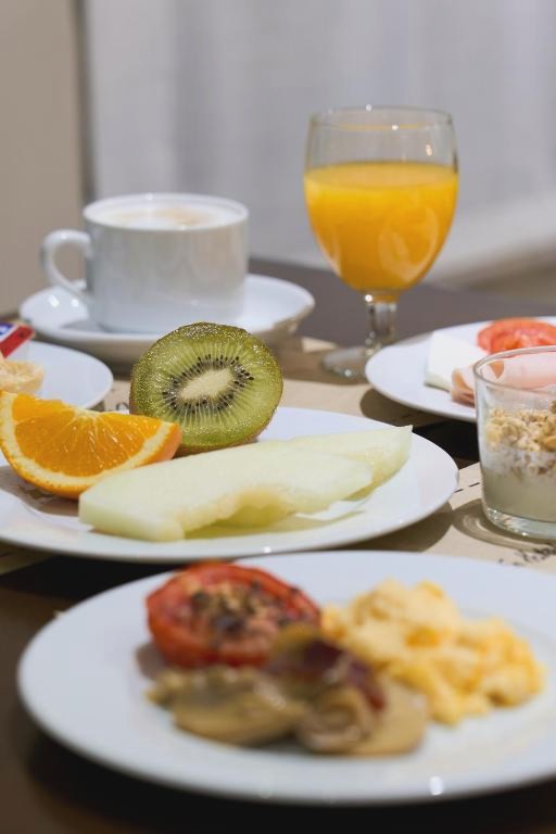 Hotel en pleno centro de Granada con desayunos - Porcel Navas