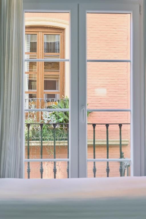 Hotel en pleno centro de Granada con desayunos