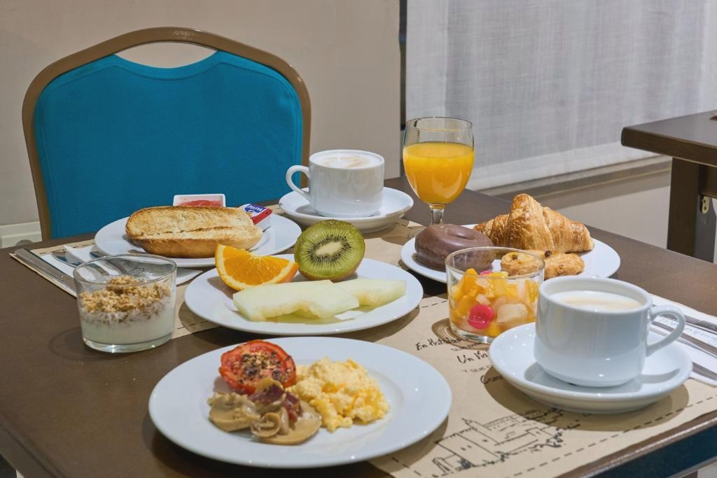 Hotel en pleno centro de Granada con desayunos