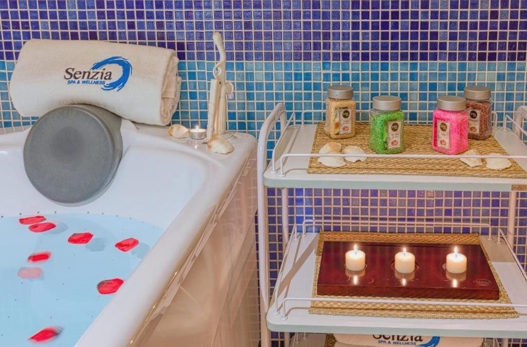 Granada a tu alcance: confort y elegancia 4*