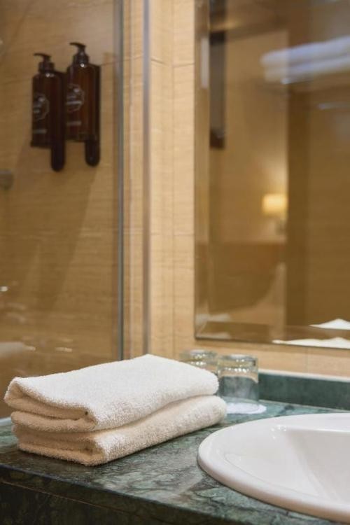Granada a tu alcance: confort y elegancia 4* - Senator Granada Lifestyle Collection