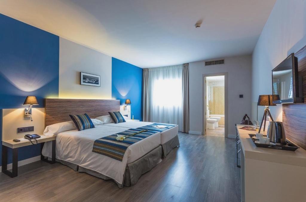 Alhambra, tapas e hotel de 4 estrelas: Granada vive-se a partir do centro