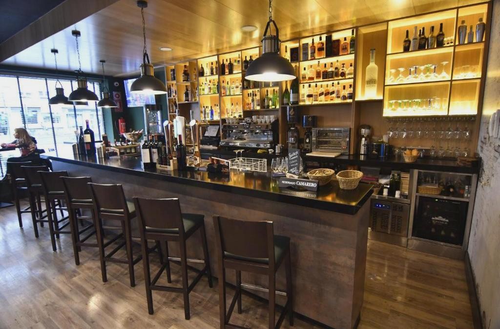 Alhambra, tapas e hotel de 4 estrelas: Granada vive-se a partir do centro