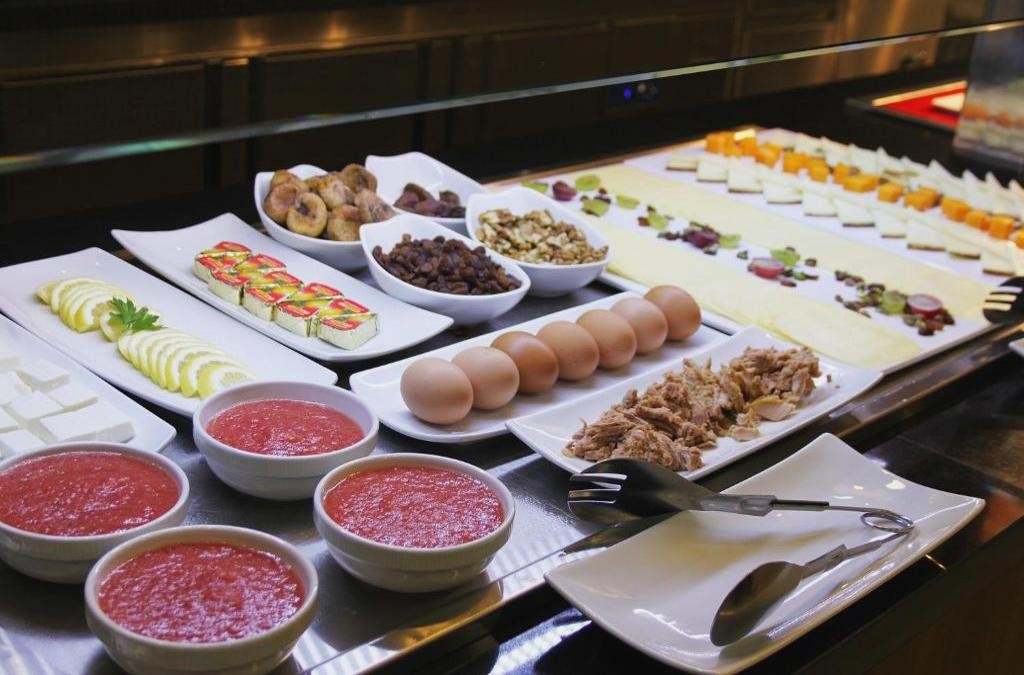 Alhambra, tapas y hotel 4*: Granada se vive desde el centro
