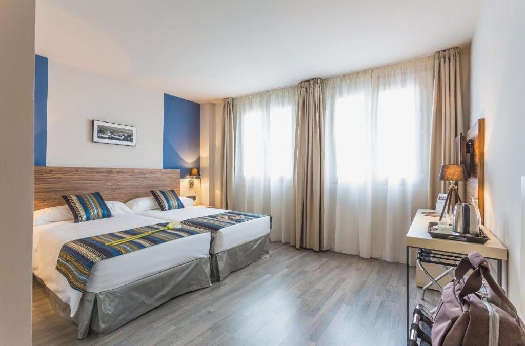 Alhambra, tapas y hotel 4*: Granada se vive desde el centro