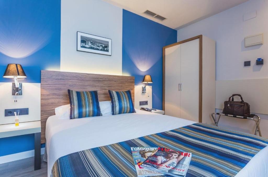 Alhambra, tapas y hotel 4*: Granada se vive desde el centro