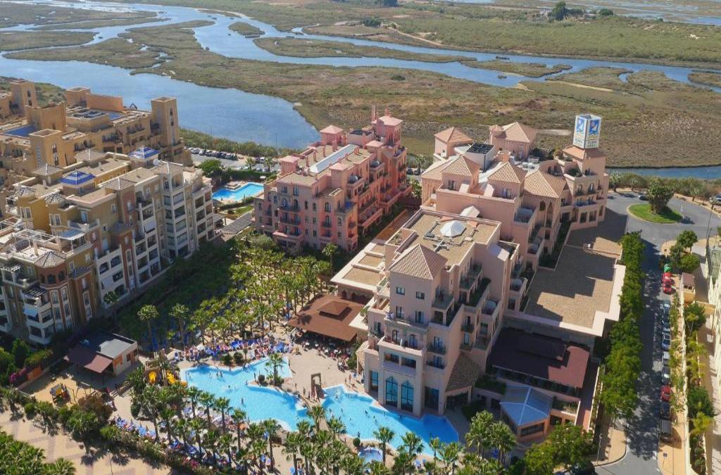 Fim de época num hotel 4* em Isla Canela, 2 crianças GRÁTIS!