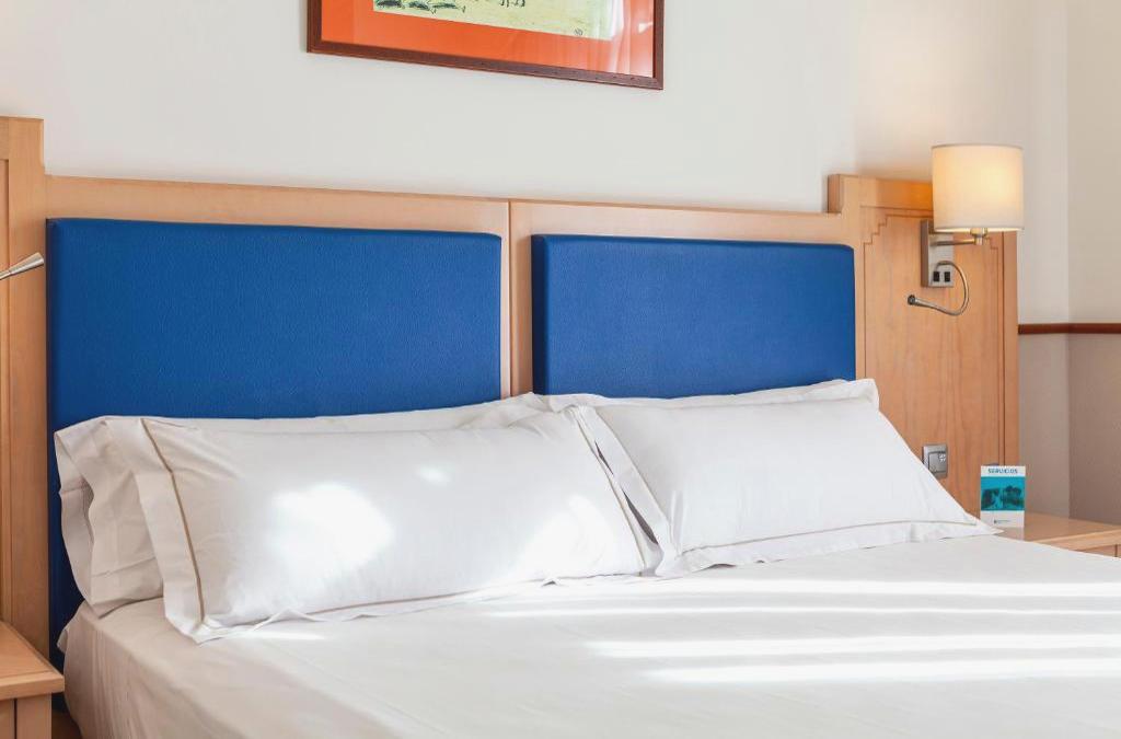 Fim de época num hotel 4* em Isla Canela, 2 crianças GRÁTIS!