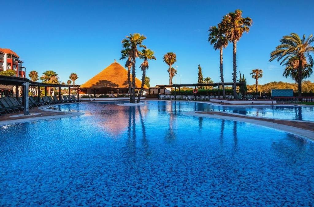 Todo Incluido en el corazón de Isla Cristina, ¡Tus vacaciones de ensueño! 