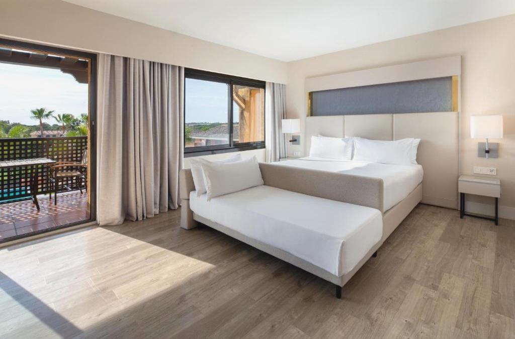 ¡Una escapada para mimarte! Resort 4* en Huelva con wellness ilimitado - DoubleTree by Hilton Islantilla Beach Golf Resort