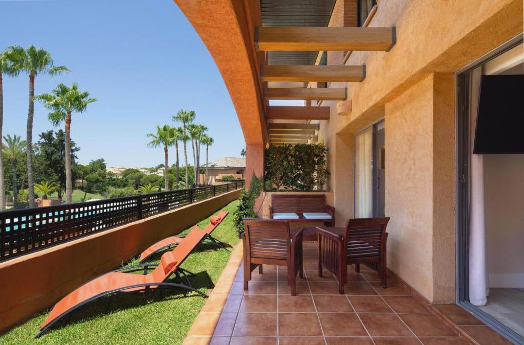 ¡Una escapada para mimarte! Resort 4* en Huelva con wellness ilimitado - DoubleTree by Hilton Islantilla Beach Golf Resort