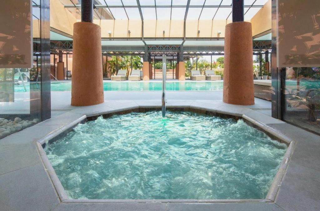 ¡Una escapada para mimarte! Resort 4* en Huelva con wellness ilimitado - DoubleTree by Hilton Islantilla Beach Golf Resort