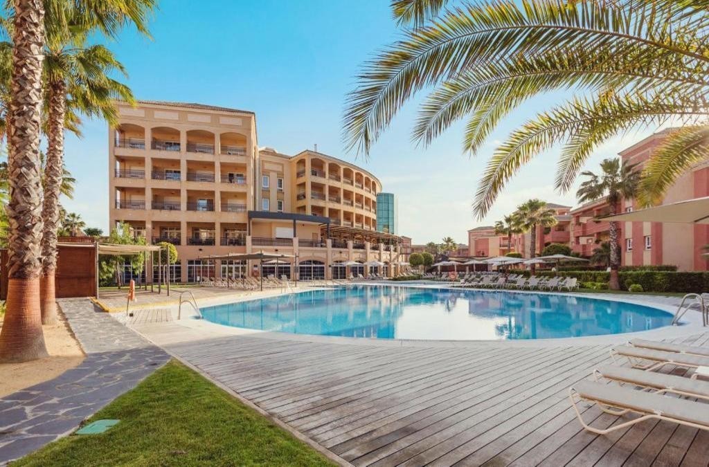 Tu rincón de paz en Huelva: resort 4* con spa - Ama Islantilla Resort