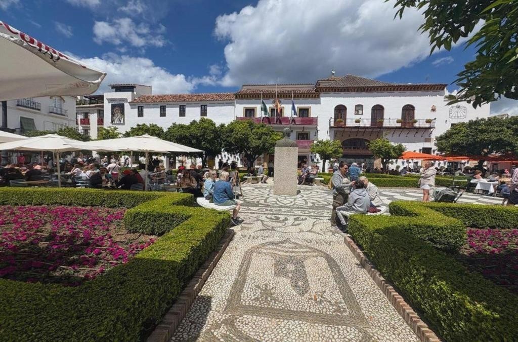 Stay in the heart of Marbella’s Old Town